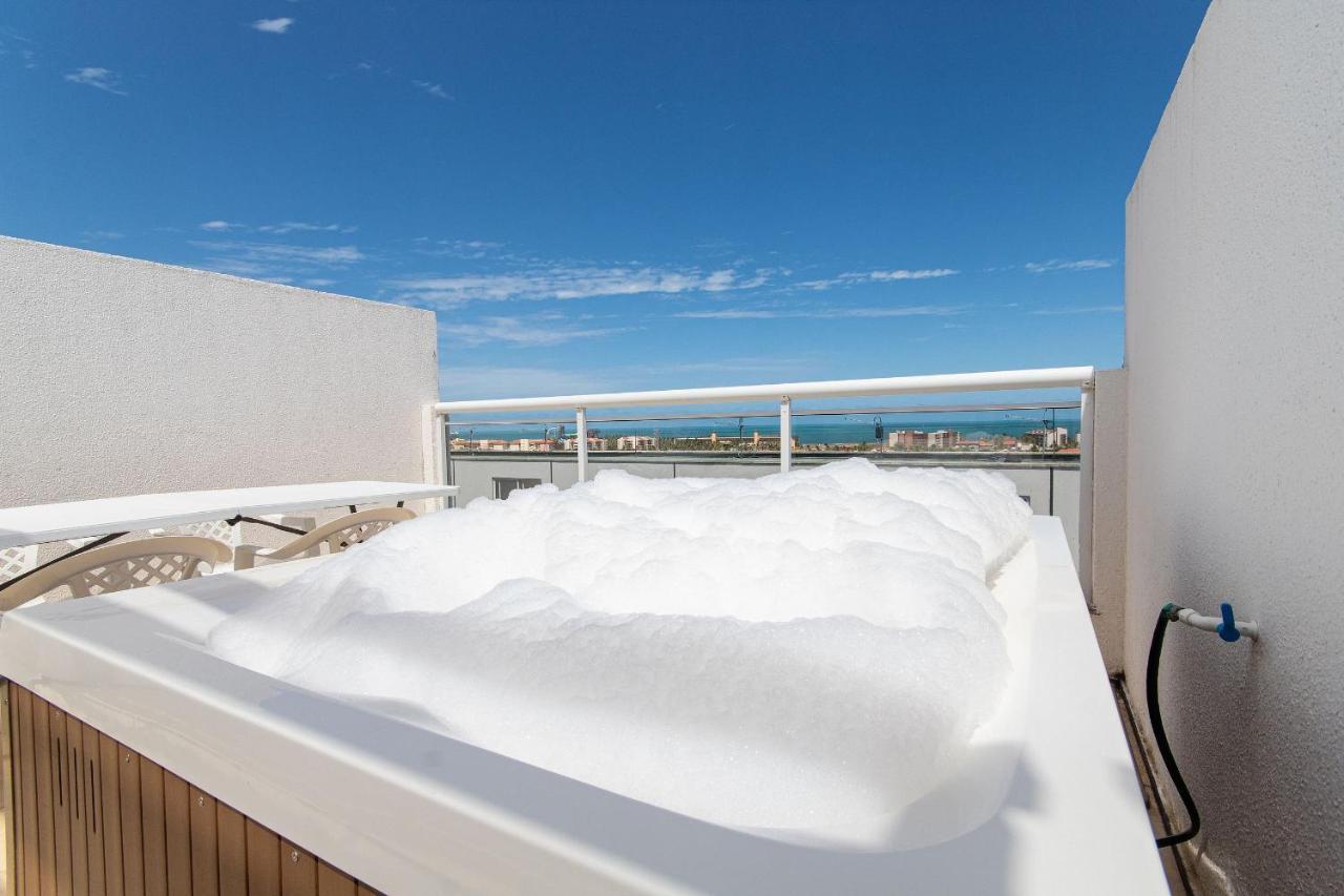 Beach Townhouses #C07 - Com Jacuzzi Por Carpediem อากีราซ ภายนอก รูปภาพ